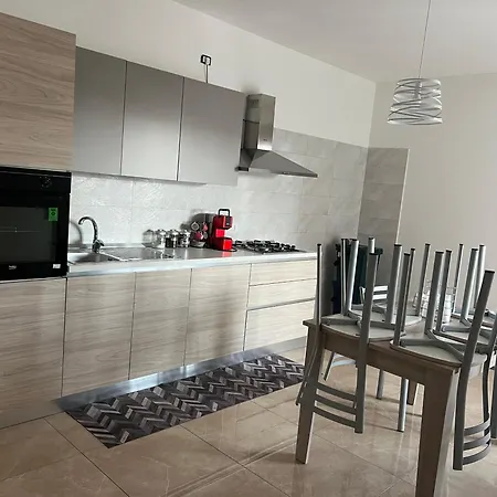 Rosa's House דירה *